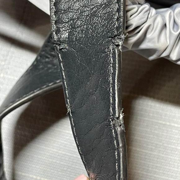 Lululemon Drawstring Top Canvas Shoulder Tote Bag - Picture 9 of 12